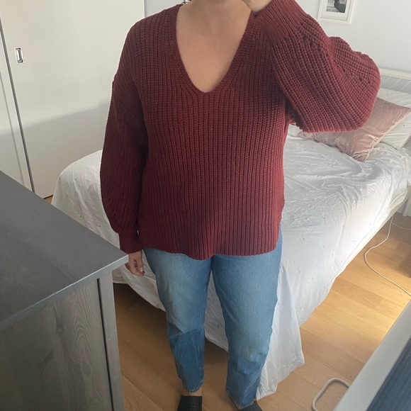 Everlane Texture Cotton Vneck Sweater 